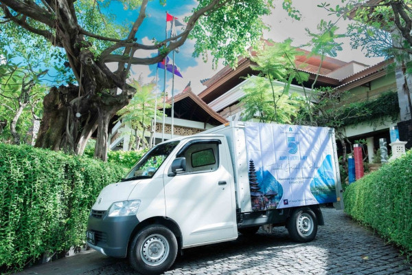 Hotel Nikko Bali Merayakan HUT Ke-5 Dengan Kegiatan Saling Berbagi