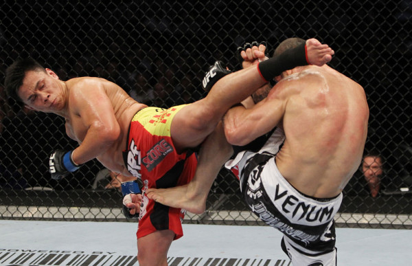 10 Pertarungan Kontroversial di UFC, Nomor 4 Pakai Teknik Bela Diri Terlarang Sanda