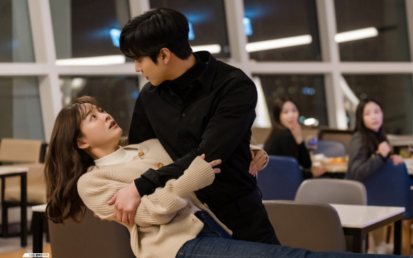 5 Drama Korea Romantis tanpa Cinta Segitiga dan Antagonis Utama
