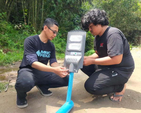 MNC Peduli-Universitas Pancasila Bangun Infrastruktur Kampung di Pelosok Bogor