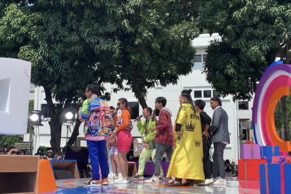 Ini Dia Mystery Guest yang Bikin Penasaran di Acara Dahsyat 15timewa