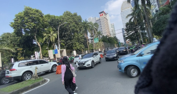 Jelang Konser BLACKPINK, Lalu Lintas di Sekitar Kawasan GBK Padat