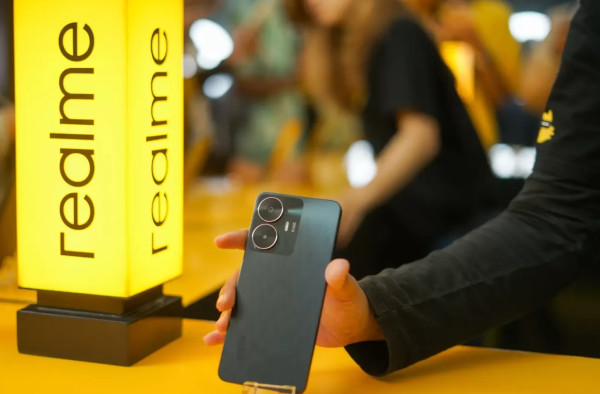 Punya Fitur Mirip Dynamic Island di iPhone 14, 8 Ini Keunggulan realme C55 NFC