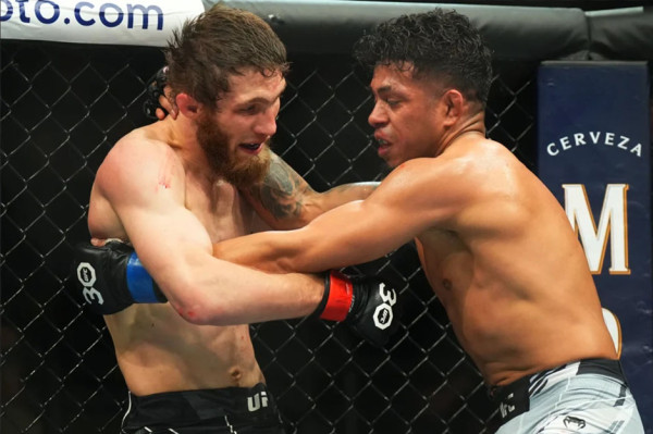 UFC Fight Night 221: Rentetan 4 Kemenangan Beruntun Said Nurmagomedov Terhenti di Tangan Martinez