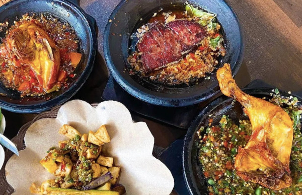 5 Rekomendasi Kuliner Pedas di Bandung, Nomor 3 Rasanya Bikin Nagih