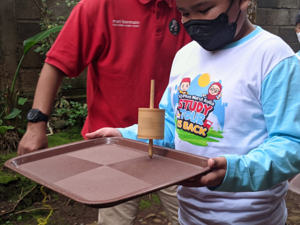 Lebih Dekat dengan Komunitas Hong, Pegiat Permainan Tradisional di Tengah Peradaban Digital