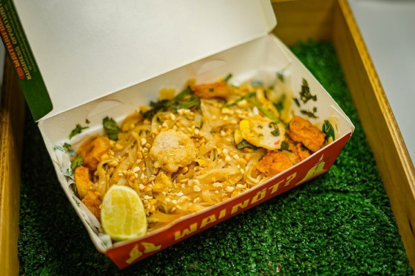 Mencoba Wai Thai Food saat Jam Makan Siang Kantor, Begini Review Jujurnya!