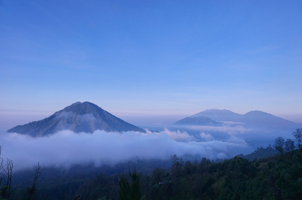 Ketika Galaxy S23 Series Mengejar Sunrise Ijen