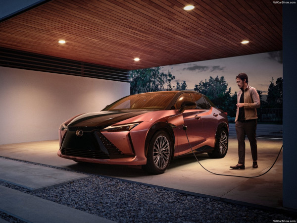 Spesifikasi Lexus RZ, Saudara Kembar Toyota bZ4X yang Lebih Mewah