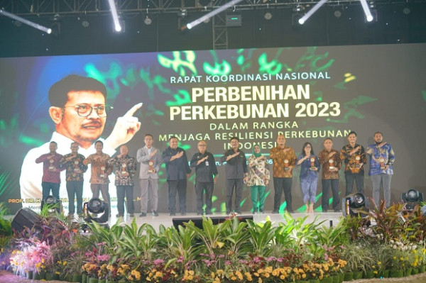 Mentan SYL Ajak Pelaku Usaha Terlibat di Sistem Bank Benih Perkebunan