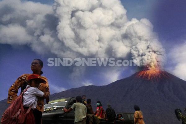 4 Legenda Gunung Berapi di Tanah Jawa, dari Merapi hingga Kelud