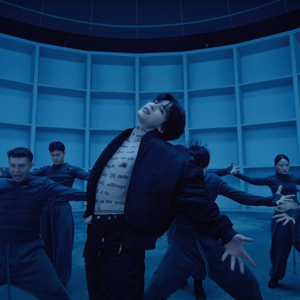 Arti Tato Jimin BTS dalam Video Musik Set Me Free Pt.2