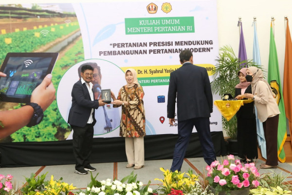 Kuliah Umum di Unpad, Mentan SYL Ajak Mahasiswa Wujudkan Pertanian Presisi