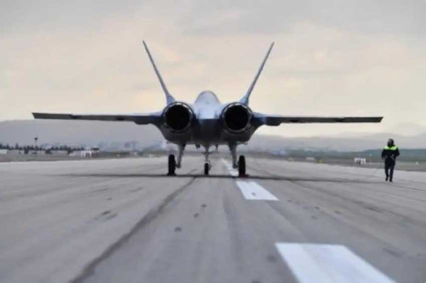 Turki Buktikan Mampu Bikin Pesawat Tempur Siluman, Pamerkan Jet TF-X Generasi 4,5