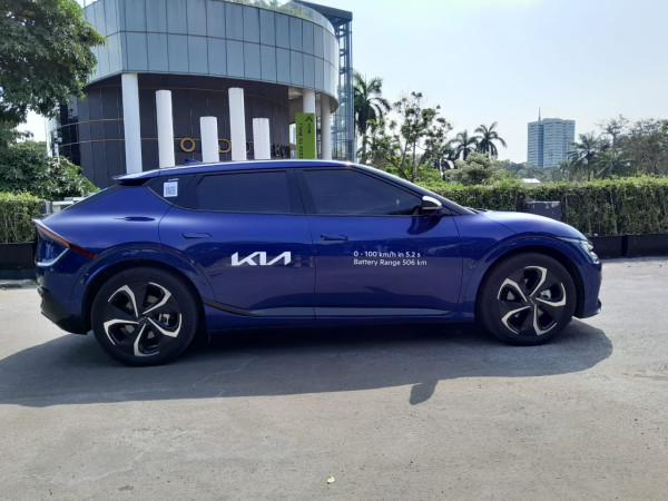 Impresi Pertama Mobil Listrik KIA EV6 Harga Rp1,2 Miliar, Sepadan dan Penuh Kejutan