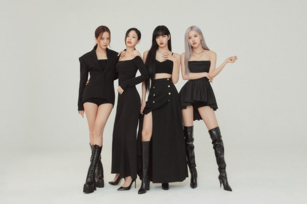 8 Artis Korea Tolak Hadiah dari Penggemar, Alasannya Bikin Tersentuh