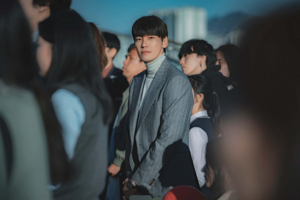 8 Drama Korea yang Dibintangi Kim Young-Kwang, Pemain Call It Love