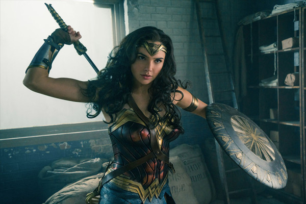 12 Film DCEU dari yang Paling Boncos sampai Tercuan Sejauh Ini