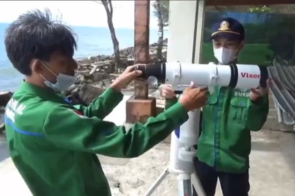 BMKG dan Kemenang Pantau Rukyatul Hilal di Pantai Galesong