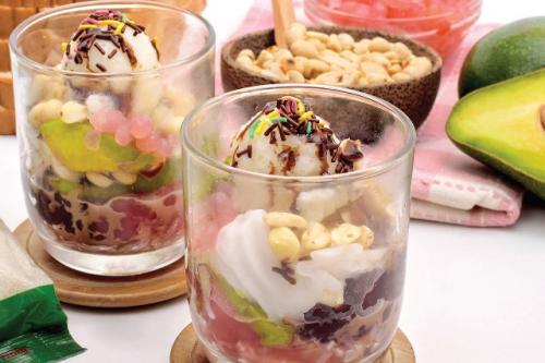 7 Jenis Es Tradisional Khas Indonesia yang Kerap Dijadikan Menu Takjil, Nomor 6 Renyah saat Digigit