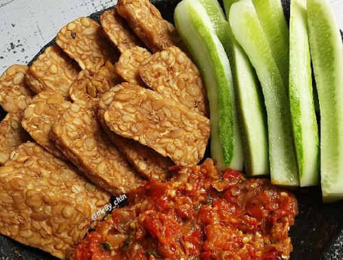 9 Inspirasi Menu Buka Puasa Berbahan Tempe, Enak dan Gampang Bikinnya