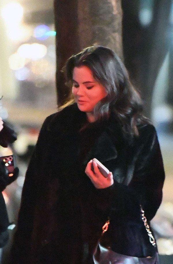 Selena Gomez dan Zayn Malik Dikabarkan Pacaran usai Kepergok Jalan Bareng