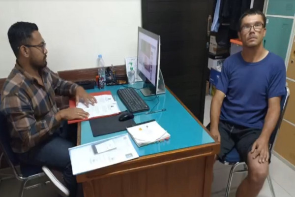 Kehabisan Uang dan Bentak Pecalang saat Nyepi, Pasangan Bule Polandia Dideportasi