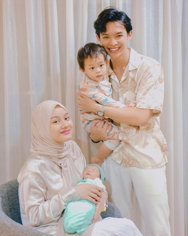 5 Pasangan Artis yang Jalani Ramadan 2023 sebagai Ibu Bapak