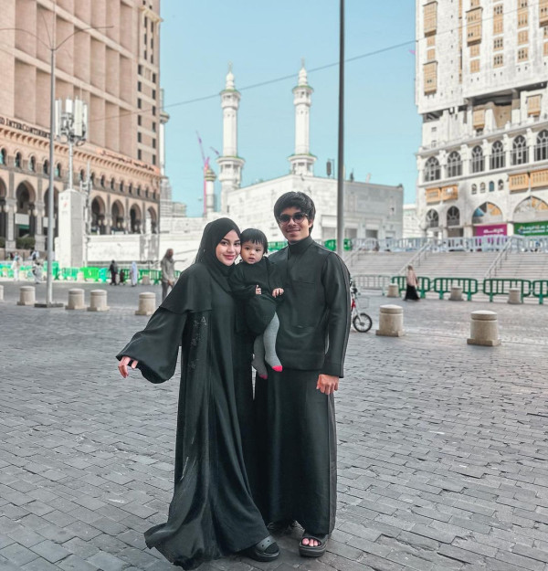 5 Pasangan Artis yang Jalani Ramadan 2023 sebagai Ibu Bapak