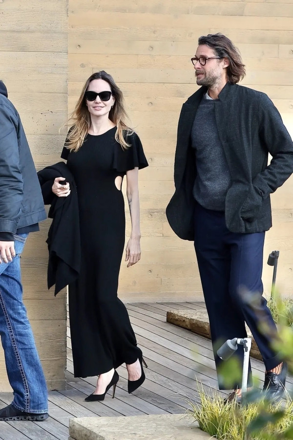 Profil Konglomerat David Mayer de Rothschild yang Kepergok Makan Bersama Angelina Jolie