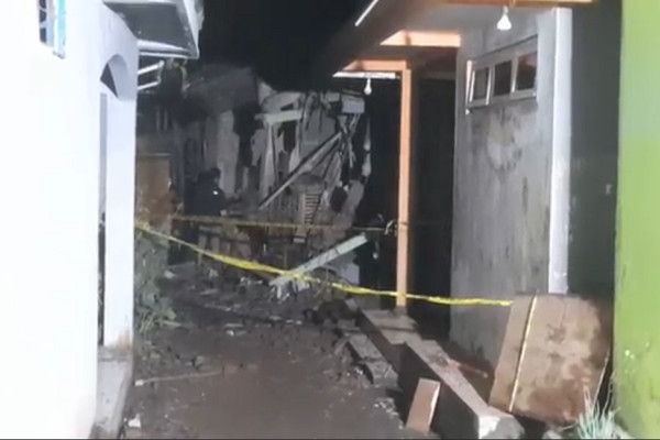 Ledakan Petasan Tewaskan 1 Orang dan Hancurkan 11 Rumah, Begini Penampakannya