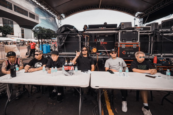 Cerita Gitaris DeadSquad Stevie Item Jadi Juri di Wacken Metal Battle Filipina 2023