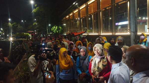 Baja Perindo Sahur Bersama 300 Guru TK Non PNS Kabupaten Rembang di Masjid Istiqlal