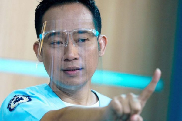 10 Artis Indonesia yang Sudah Berstatus Haji, Nagita Slavina 2 Kali ke Tanah Suci