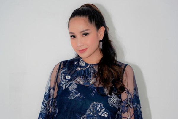 10 Artis Indonesia yang Sudah Berstatus Haji, Nagita Slavina 2 Kali ke Tanah Suci