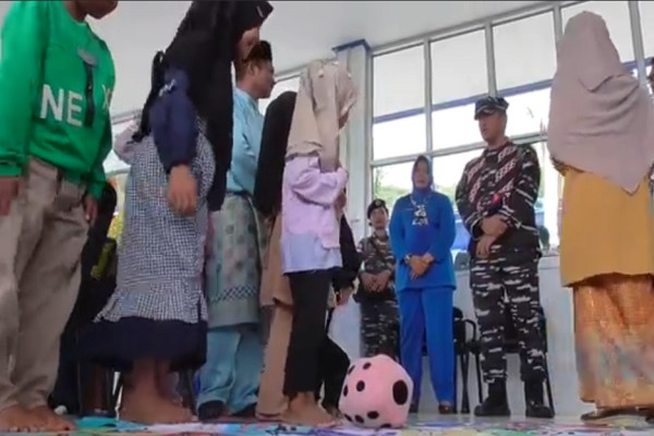 Demi Anak-anak di Pulau Terluar, TNI AL Dirikan Saung Pintar di Natuna
