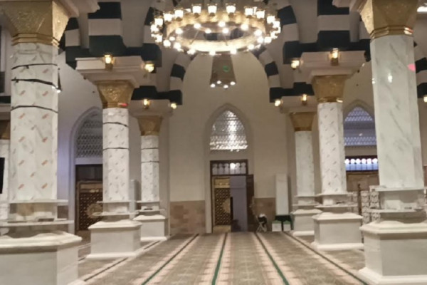 Masjid Arrahman Blitar Miniatur Masjid Nabawi Madinah, Jemaah: MasyaAllah Eloknya!