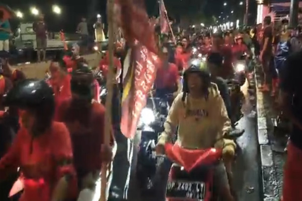 Meriah! PSM Juara Liga 1, Jalan Parepare Jadi Ajang Pesta Pora