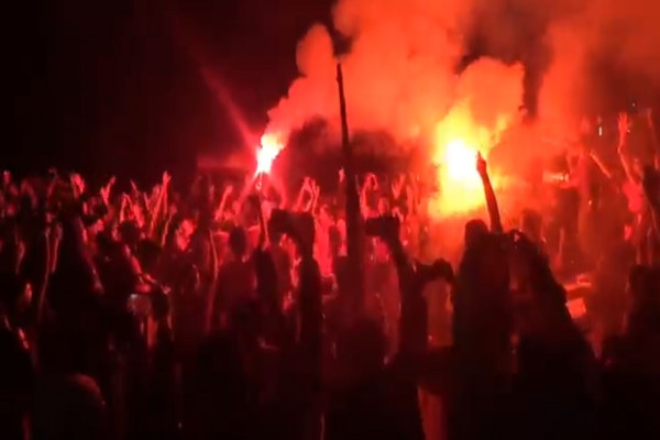 Meriah! PSM Juara Liga 1, Jalan Parepare Jadi Ajang Pesta Pora