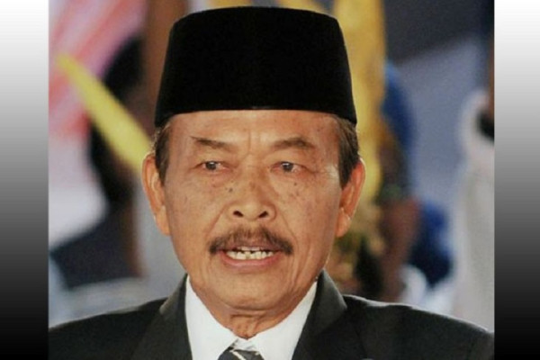 3 Gubernur Jawa Tengah dari PDIP, Nomor 2 Tangannya Pernah Dicium Jokowi