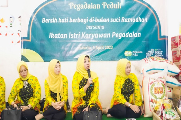 Rayakan HUT Ke-122 Pegadaian, Ikatan Istri Karyawan Pegadaian Berbagi ke Panti Asuhan