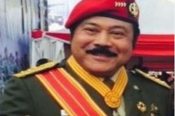 Jenderal Kopassus dengan Karier Melejit hingga Bintang Empat, Nomor 4 dan 7 Keluarga Presiden