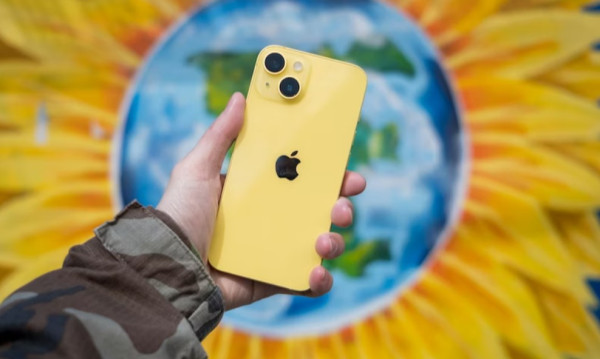 iPhone Warna Kuning Ngejreng Sudah Bisa Dibeli di iBox, Harga Tetap Sama