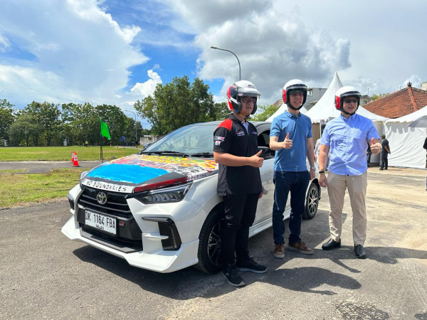 Harga All New Agya GR Sport Lebih Mahal dari Honda Brio, Ini Jawaban Toyota