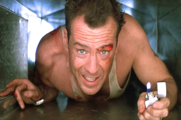 Super Badass, 10 Karakter Film Ini Mustahil Dibunuh