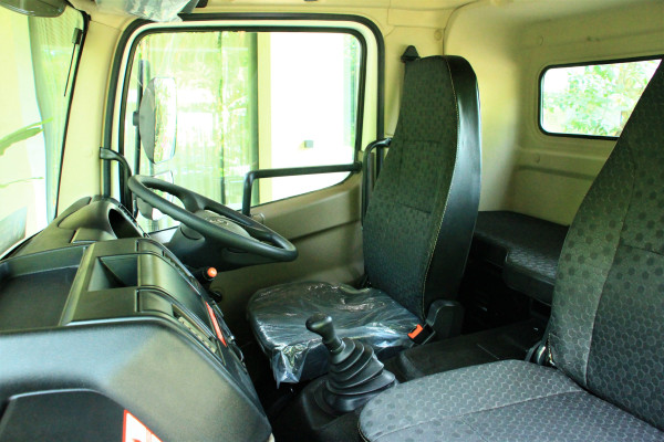 Cocok dengan Sopir Indonesia, Truk Axor M-Cab Euro 4 Punya Tempat Tidur Luas