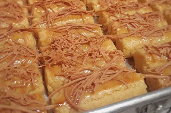 4 Makanan Khas Lebaran yang Mengandung Kolesterol Tinggi