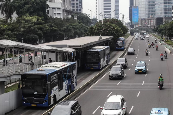 Perkembangan Sejarah Bus di Indonesia Mulai 1912 hingga Sekarang