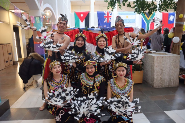 Festival Internasional di Swedia, PPI Perkenalkan Angklung hingga Klepon