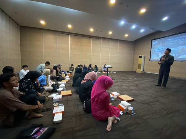Iftar GenSINDO 2023: dari Tukar Cerita, Nobar, hingga Tausiah Ustaz